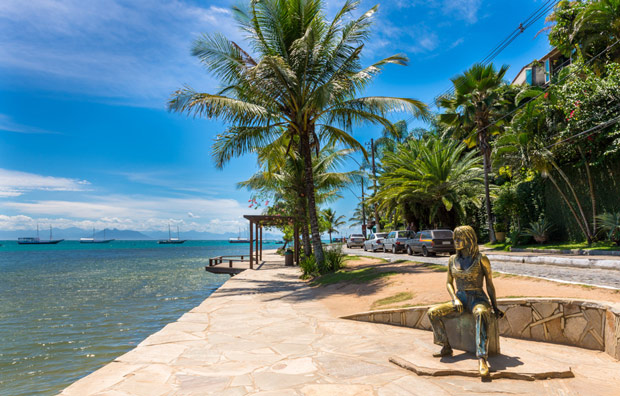 escultura de birgitte bardott