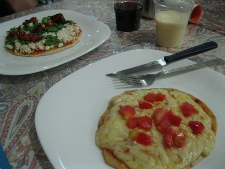 3 Mosquetiros (mussarela, provolone e parmesão)