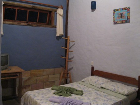 quarto pousada candeias