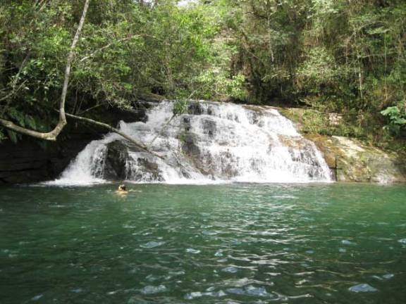 cachoeira esmeralda