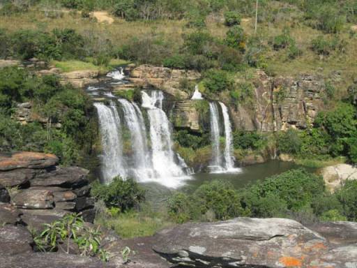 cachoeira vista do alto