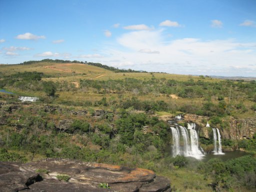 triliha cachoeira fumaca