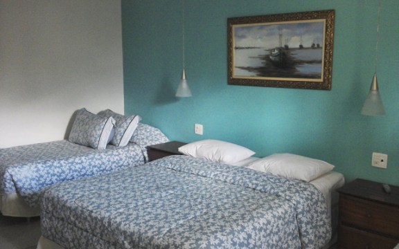 quarto pousada eclipse