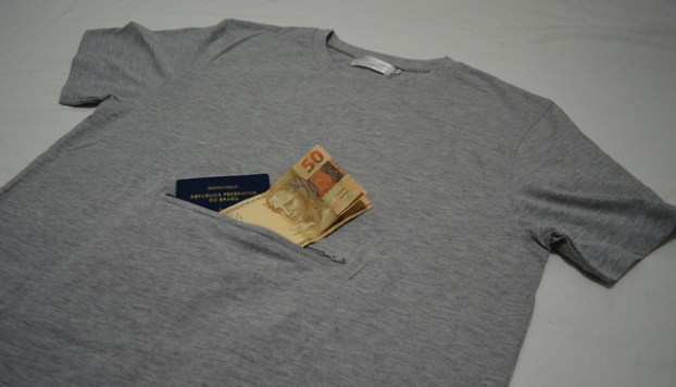 Camisa Clever Travel Companion