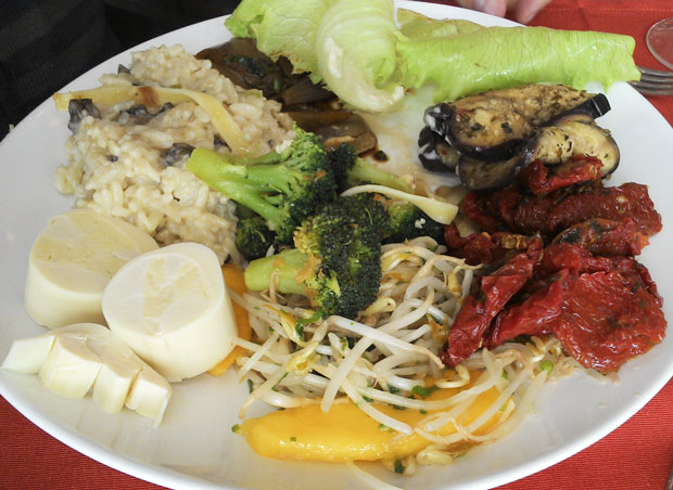 linda salada vegetariana