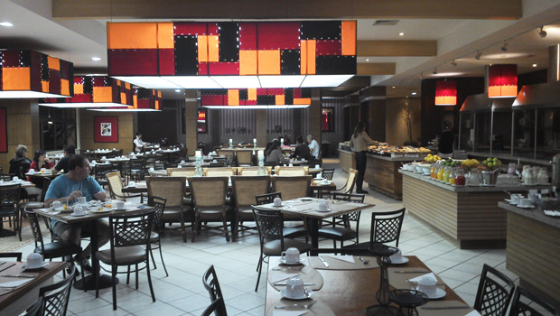 cafe da manha resort foz