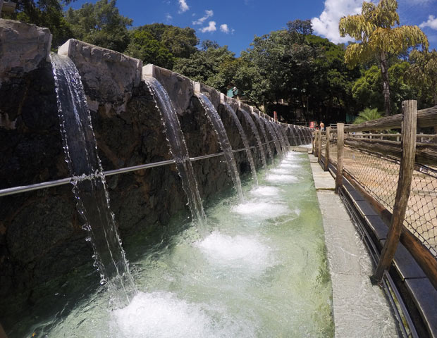 rio quente resorts ducha