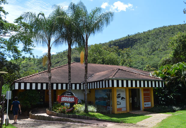 bar do rio quente resort