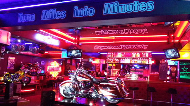 bar harley motor show