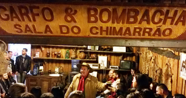 gramado noite gaucha